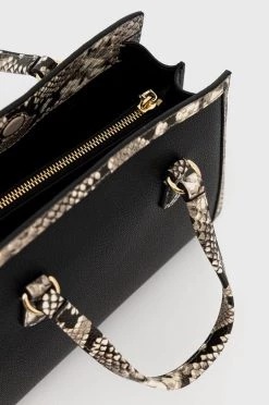 Γυναικεία Τσάντες χιαστί Δερμάτινη τσάντα MICHAEL Michael Kors μαύρο -Michael Kors Κατάστημα unnamed file 1429