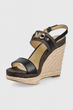 Γυναικεία Πέδιλα με τακούνι Σανδάλια MICHAEL Michael Kors Farrah Wedge χρώμα: καφέ -Michael Kors Κατάστημα unnamed file 4081